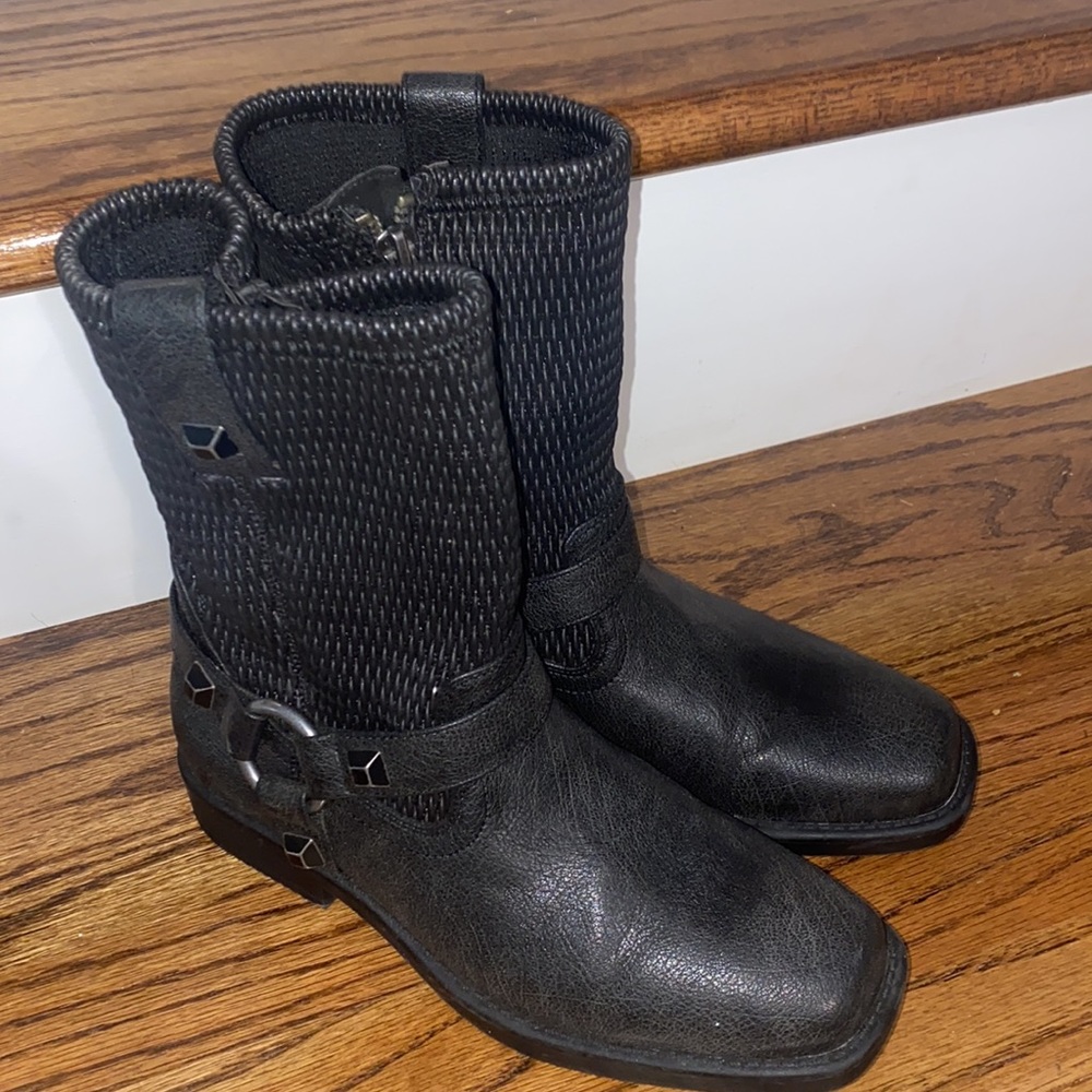 FRYE kids harness studs black boots